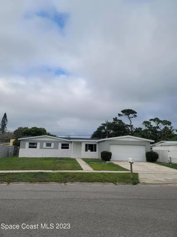 130 Melbourne AVE, Merritt Island, FL 32953