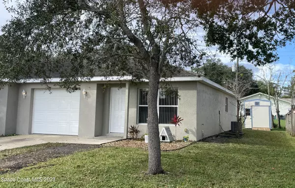 40 W Towne PL,  Titusville,  FL 32796