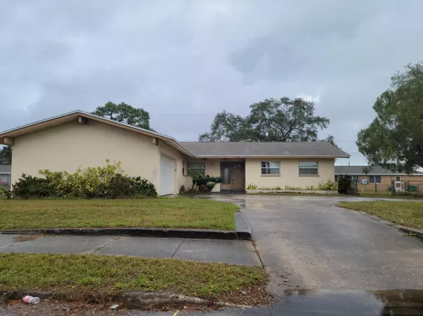 506 Walker ST, Melbourne, FL 32901