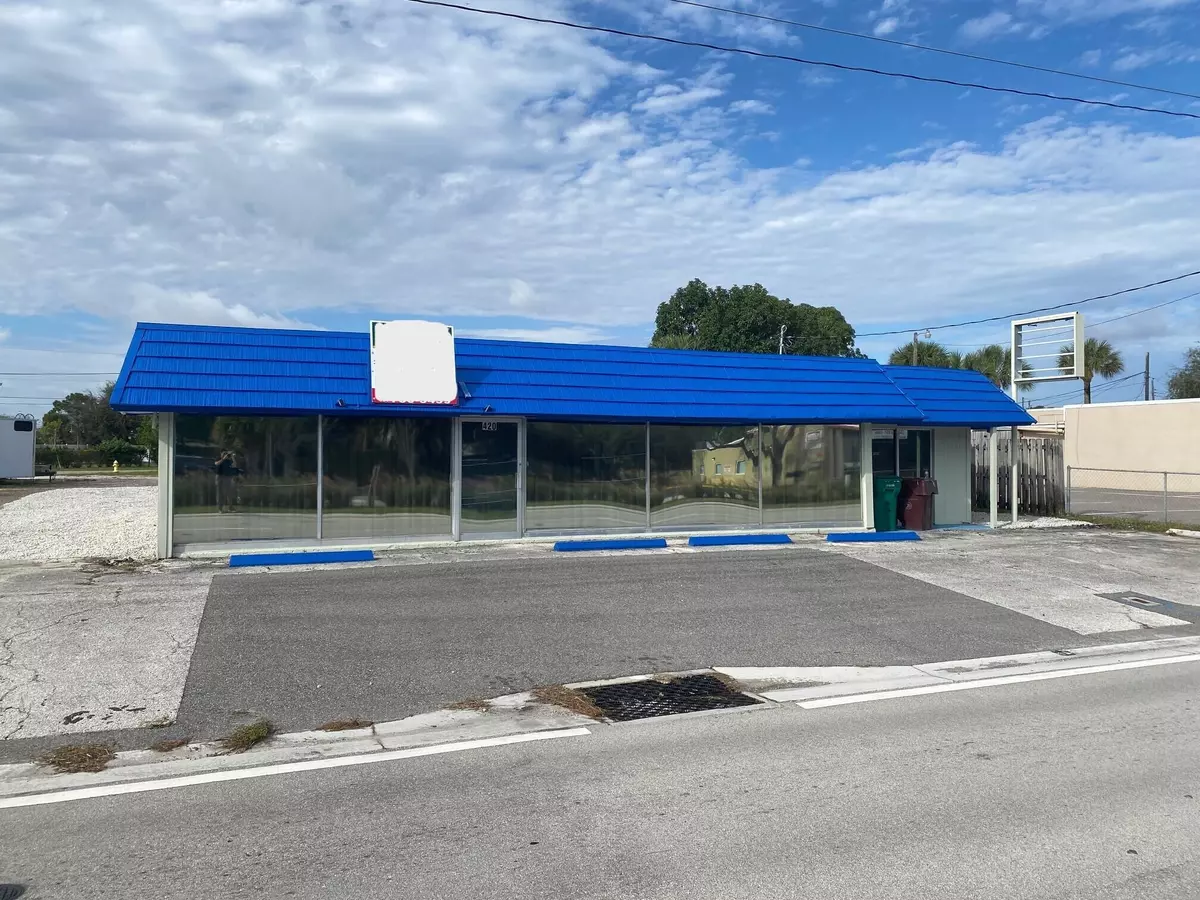 Melbourne, FL 32901,420 S Babcock ST