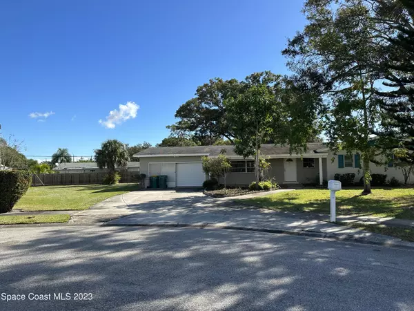 Melbourne, FL 32901,2511 Pinehurst CIR