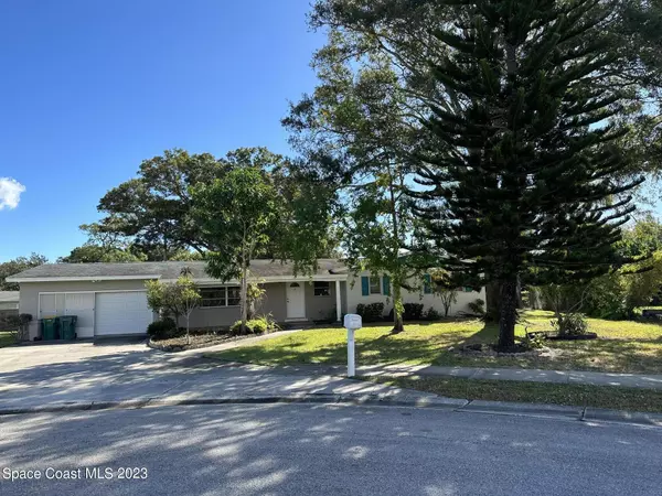 Melbourne, FL 32901,2511 Pinehurst CIR