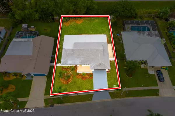 Merritt Island, FL 32953,670 Oak Park CIR