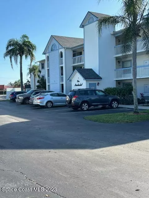 Cocoa Beach, FL 32931,620 S Brevard AVE #1023