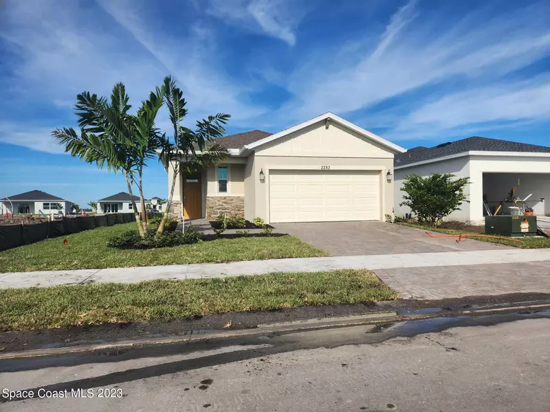 2283 Antarus DR NW, Palm Bay, FL 32907