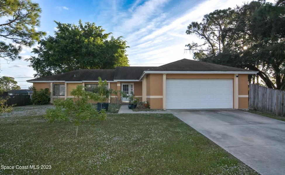 1651 Dallam AVE NW, Palm Bay, FL 32907