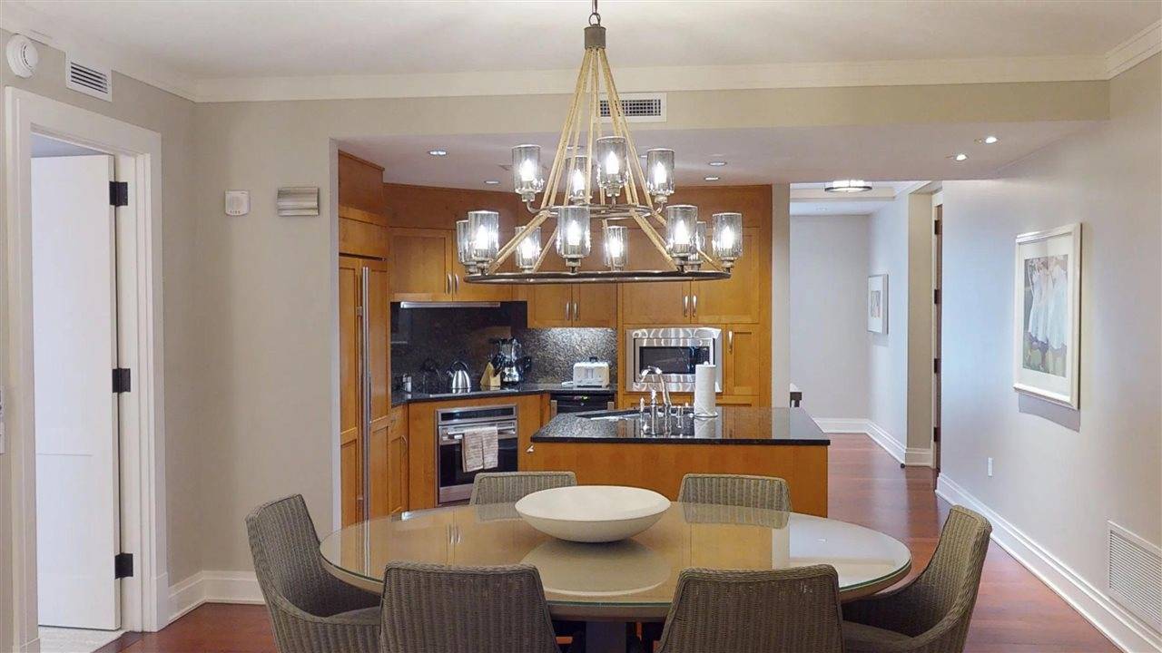 Lahaina, HI 96761,1 Bay Dr #3102