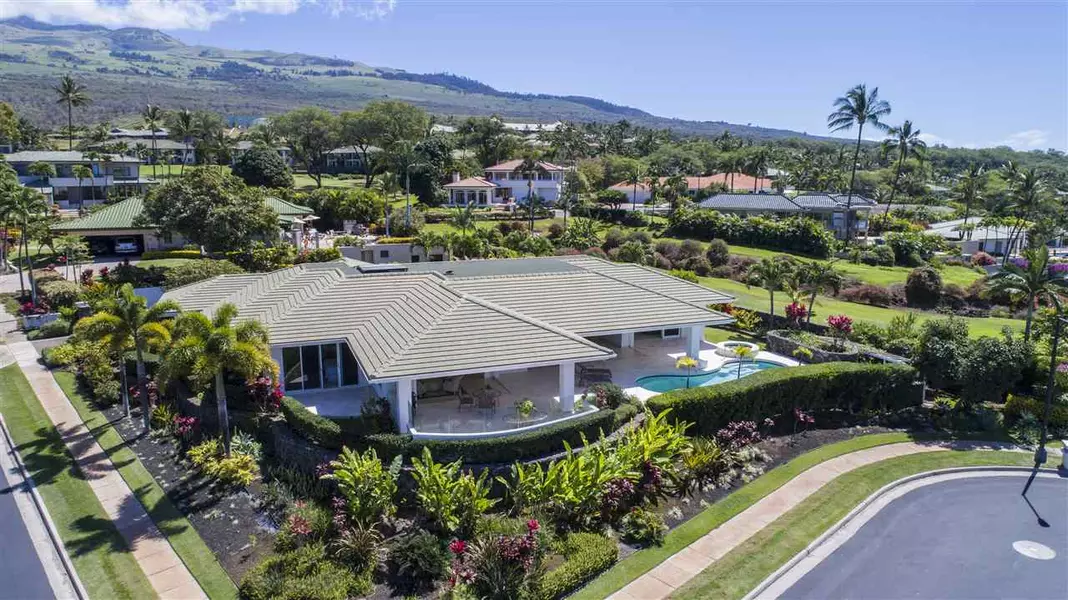 210 Pahi Pl, Kihei, HI 96753