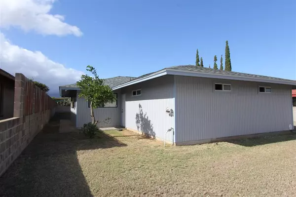 Kahului, HI 96732,206 Ani St