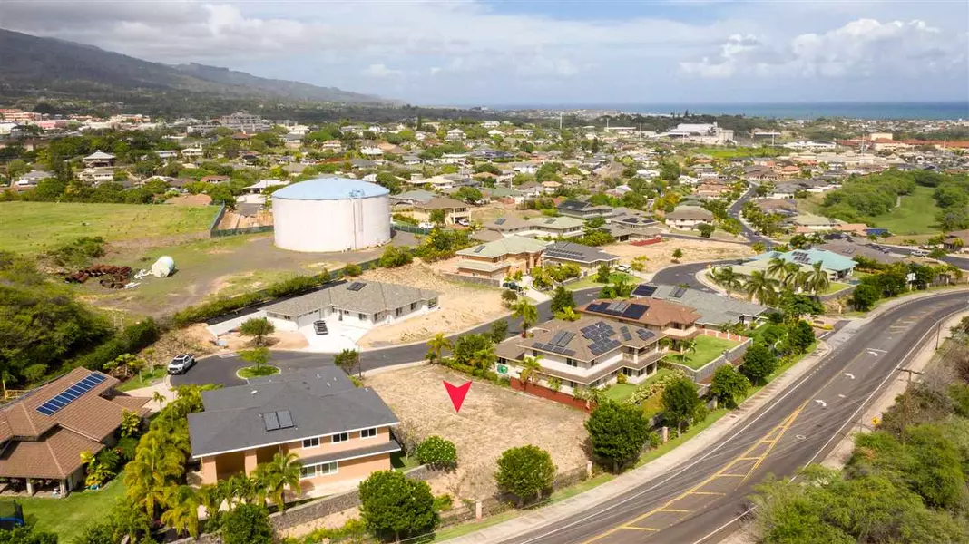 27 Onekea Pl, Wailuku, HI 96793