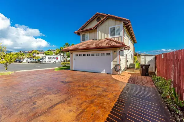 Kahului, HI 96732,60 Henohea Pl