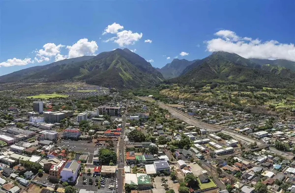 205 Lau Oliwa LOOP #29, Wailuku, HI 96793