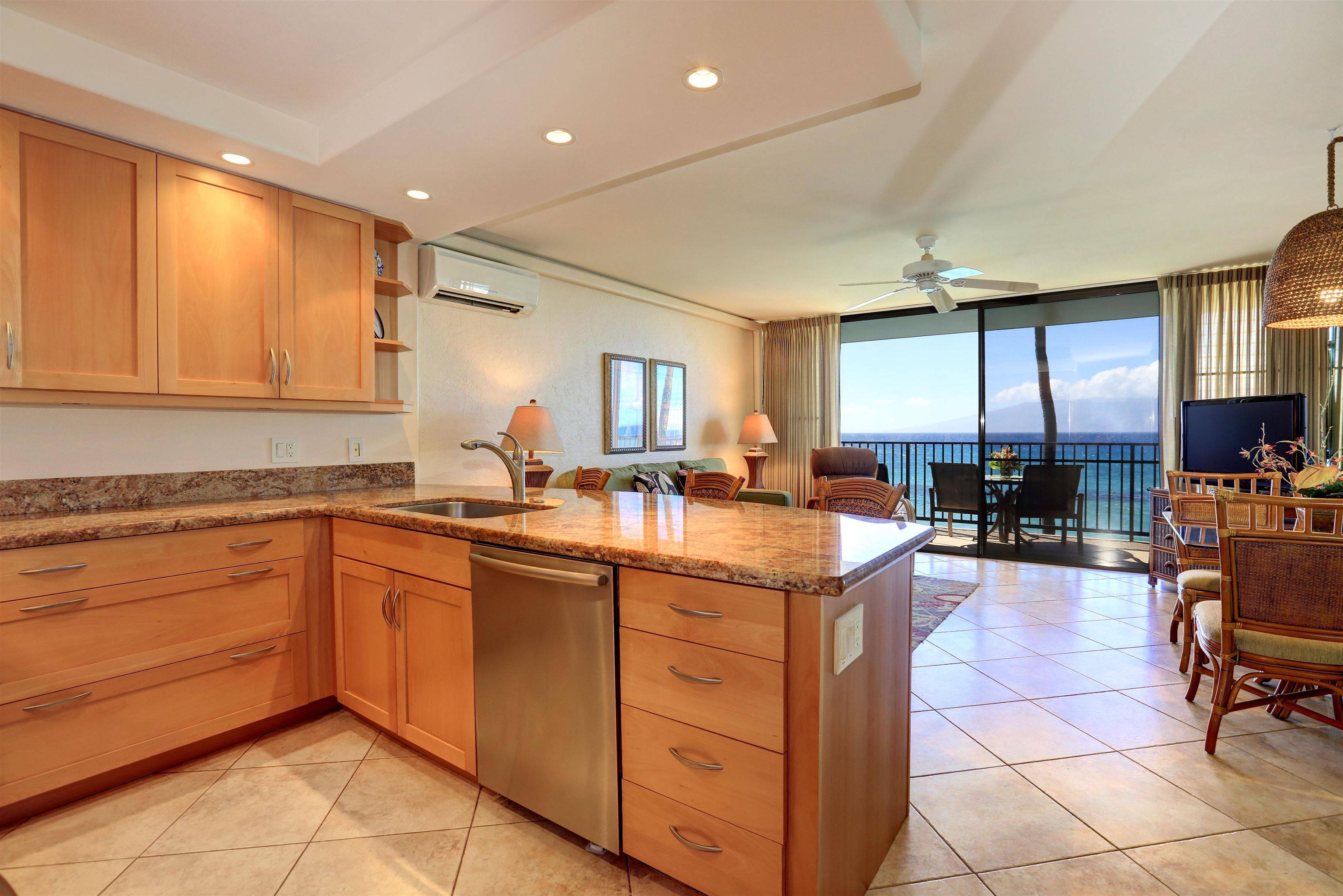 Lahaina, HI 96761,3543 Lower Honoapiilani Rd #A-308 18AB