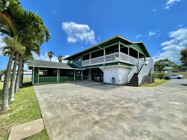 80 Hoomaha Rd, Makawao, HI 96768