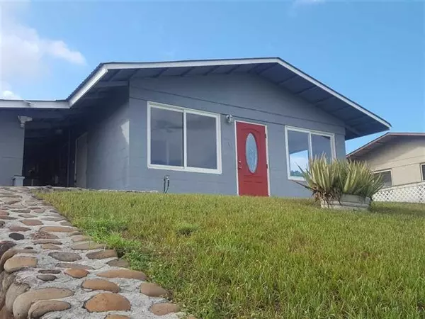 80 Kaiemi St, Kahului, HI 96732