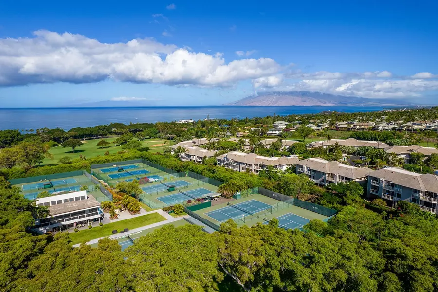 155 Wailea Ike Pl #4, Kihei, HI 96753