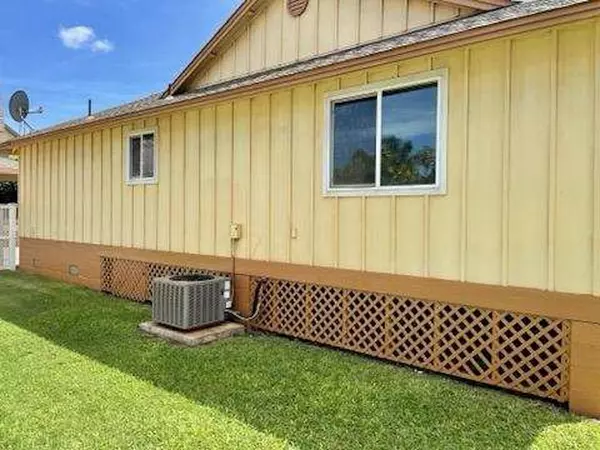 Kihei, HI 96753,127 Oluea Cir