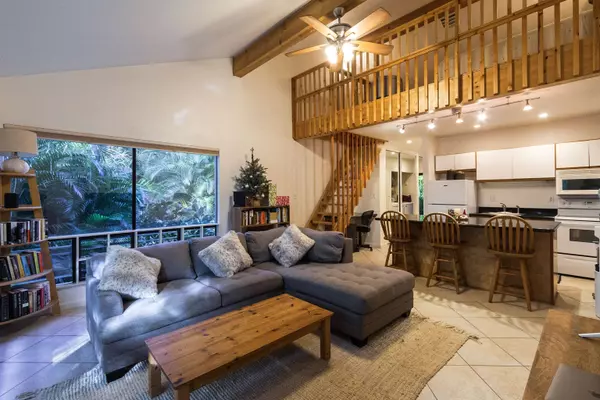 15 Kulanihakoi St #7L, Kihei, HI 96753