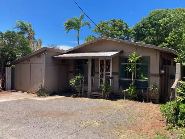 22 Akoni Pl, Paia, HI 96779