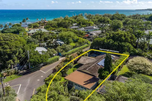 40 Nonohe Pl, Paia, HI 96779