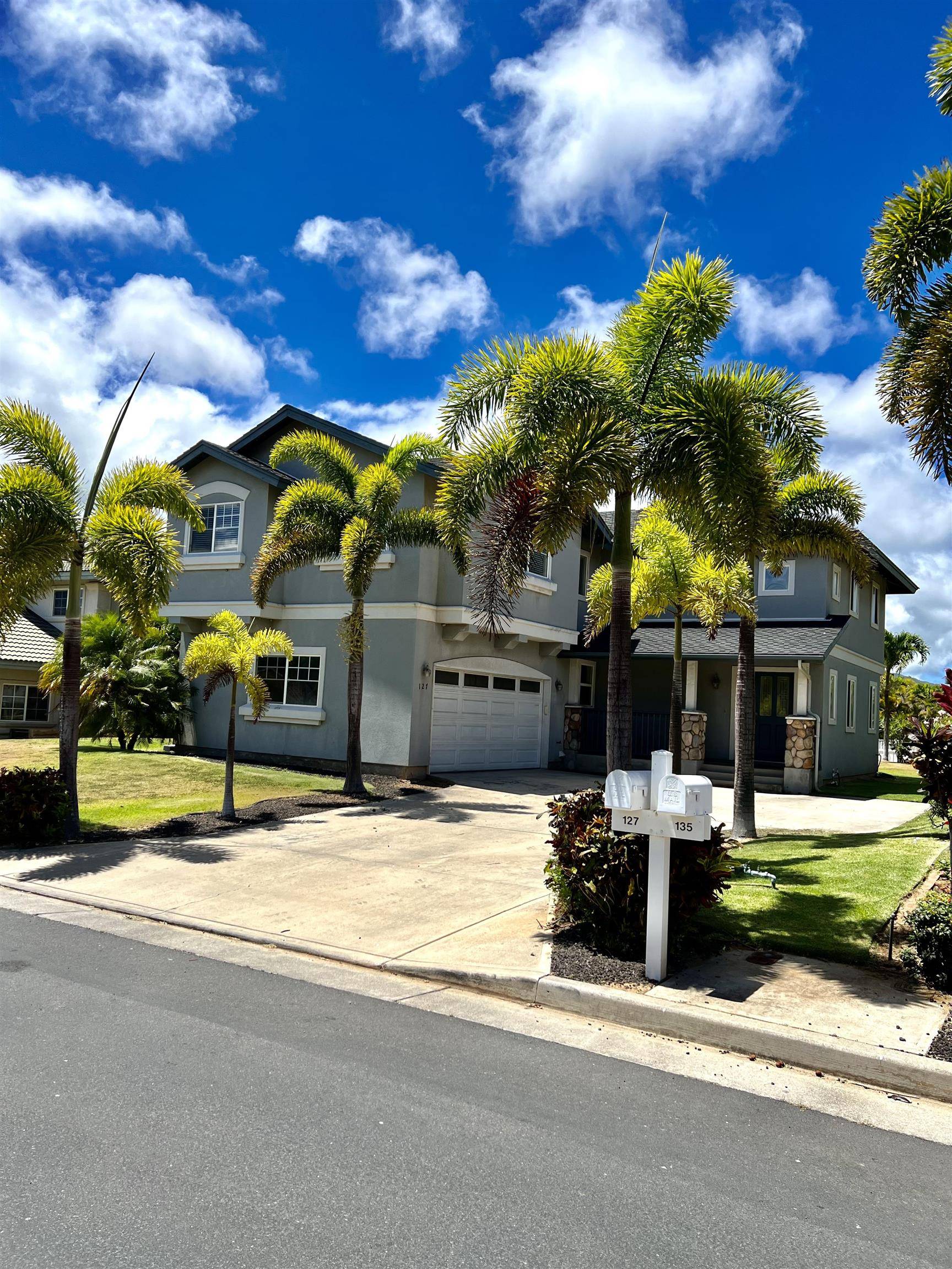 127 Kamaiki Cir, Kahului, HI 96732