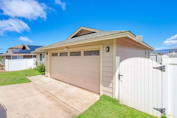 Wailuku, HI 96793,42 W Makahakaha LOOP