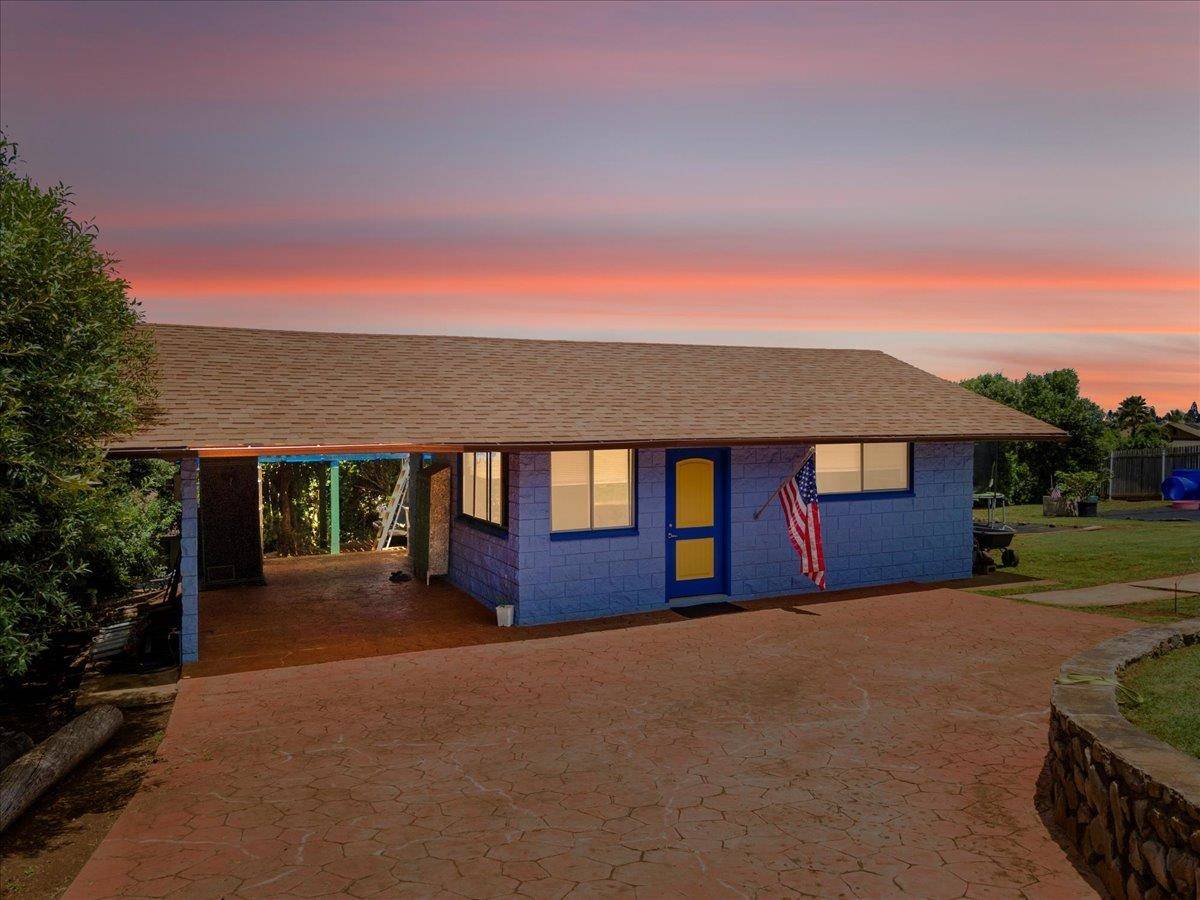 282 Haulani St #Unit B, Makawao, HI 96768