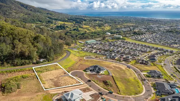 Wailuku, HI 96793,165 S Laikeha Pl #3