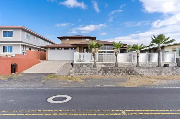 345 Ohaa St, Kahului, HI 96732