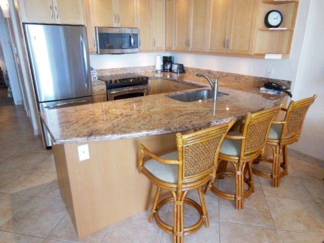 Lahaina, HI 96761,3543 Lower Honoapiilani Rd #A-308 7A