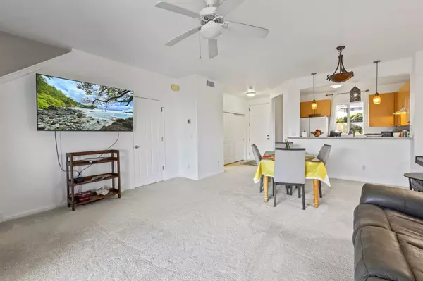 13 Iliau WAY #18B, Wailuku, HI 96793