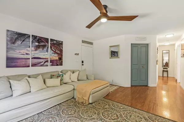 Kihei, HI 96753,15 Kulanihakoi St #3D