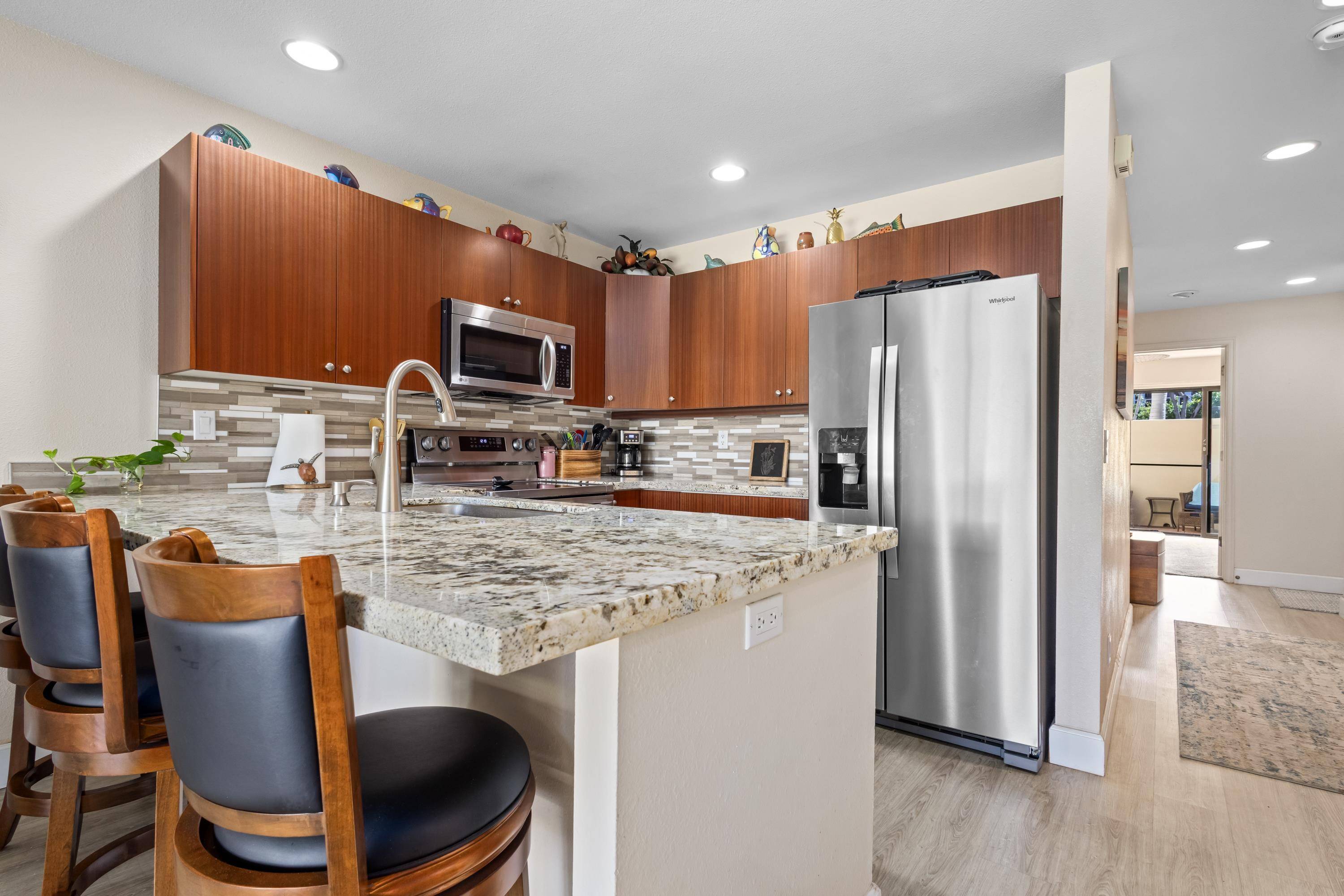 2777 S Kihei Rd #E102, Kihei, HI 96753