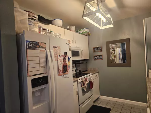 Kahului, HI 96732,74 Kunihi Ln #416