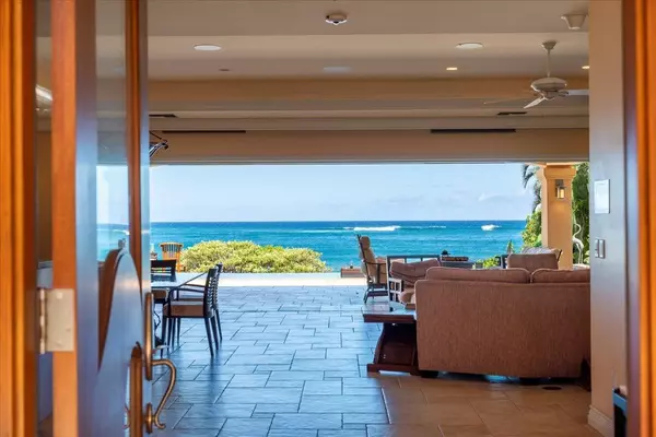 Paia, HI 96779,21 Kaulua Pl