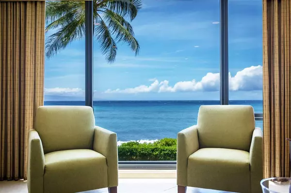 110 Kaanapali Shores Pl #214, Lahaina, HI 96761