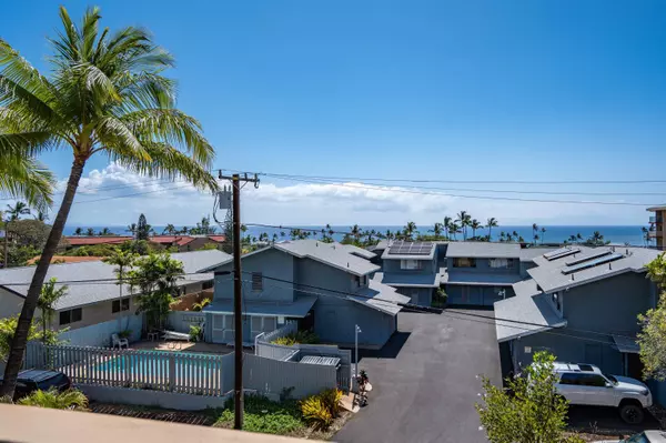 2140 Awihi Pl #4, Kihei, HI 96753