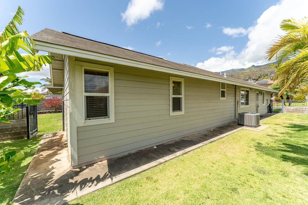 Wailuku, HI 96793,35 Emoloa Pl