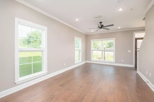 Starkville, MS 39759,119 Guest Drive Unit 1003