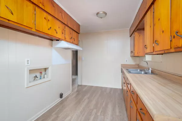 Columbus, MS 39702,721 Cypress St