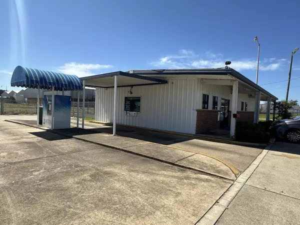 Columbus, MS 39702,59 Yorkville Park Sq