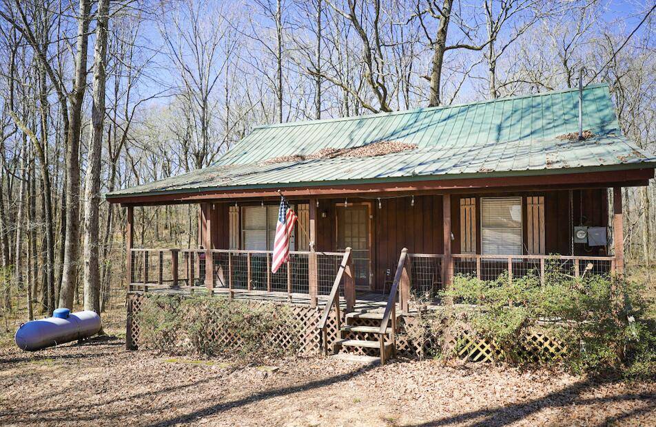 Batesville, MS 38606,592 Roberson Ln