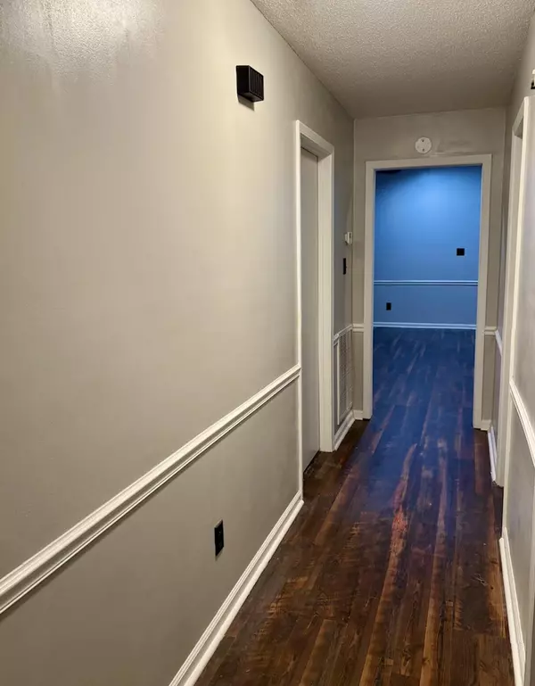 Caledonia, MS 39740,121 Main St