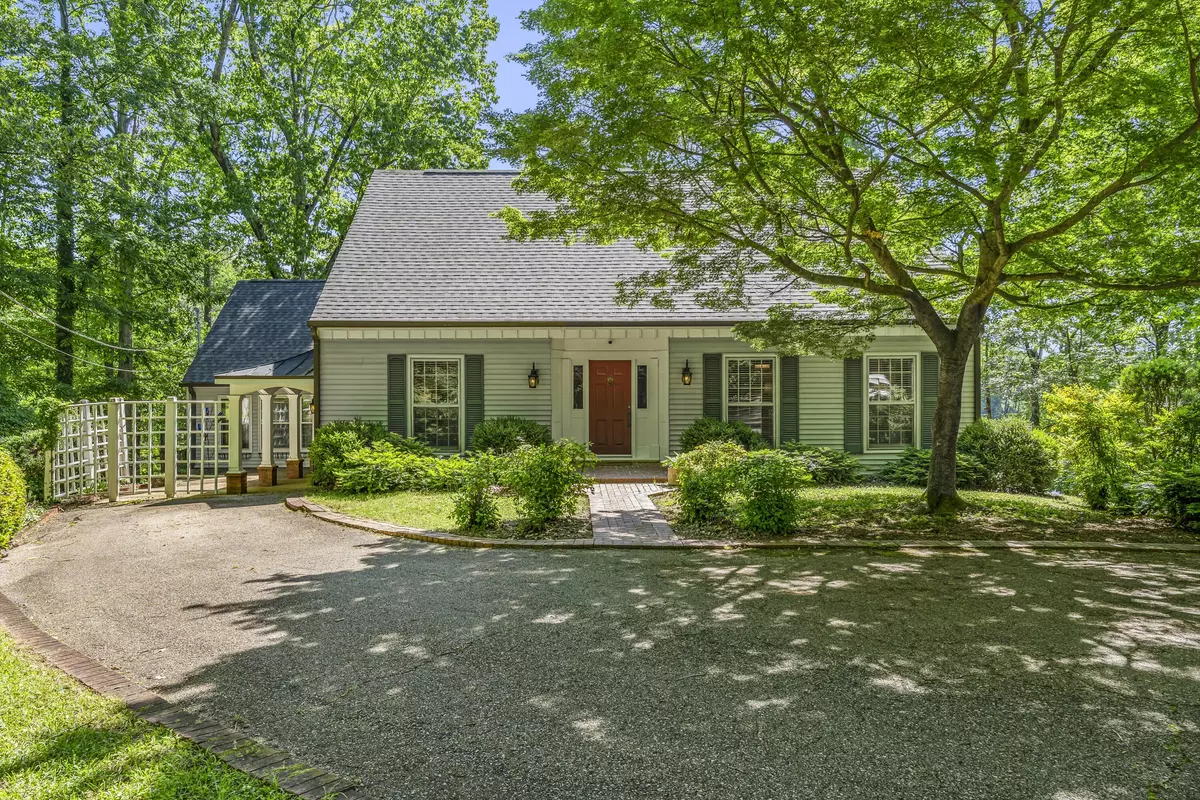 Columbus, MS 39705,173 Lakewood Rd