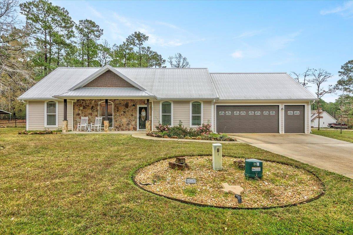 279 BARKWOOD DR., Sam Rayburn, TX 75931