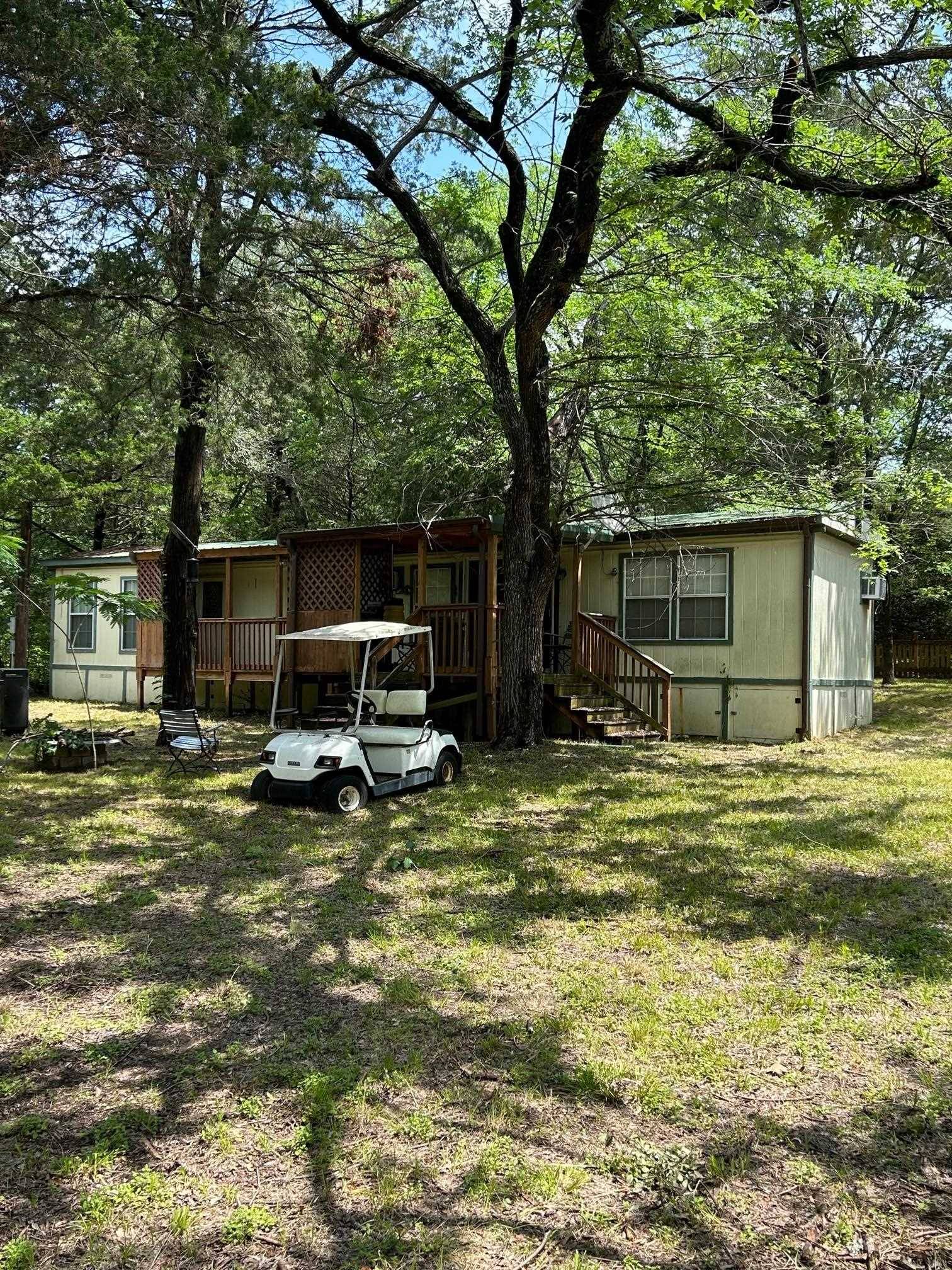 3 Rock Elm Lake Mexia, Mexia, TX 76667