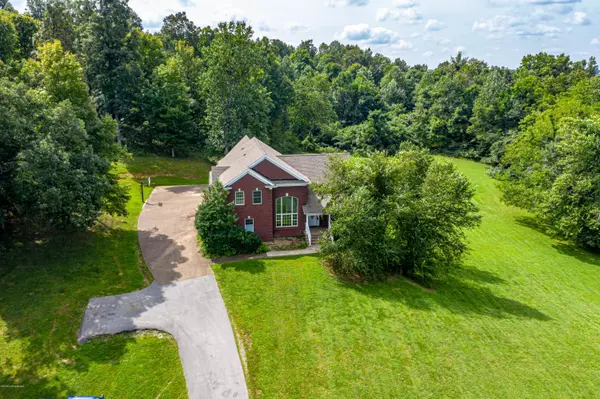 Leitchfield, KY 42754,701 Oak Wood Ln