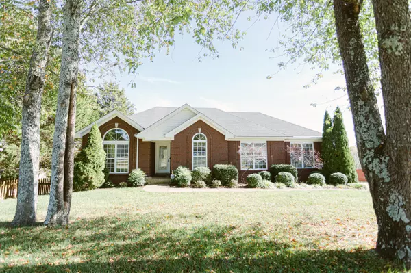 9502 Apple Crossing Ct, Crestwood, KY 40014