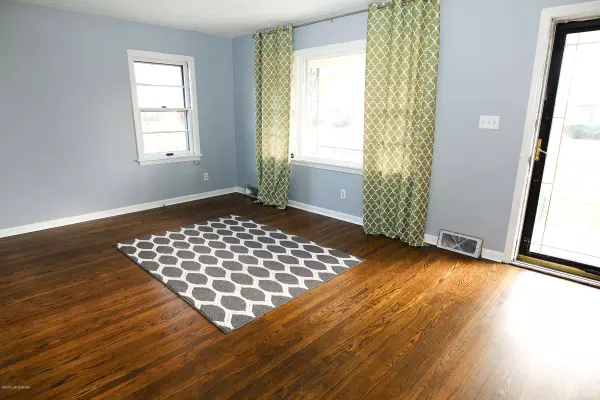 Louisville, KY 40219,4103 Melda Ln