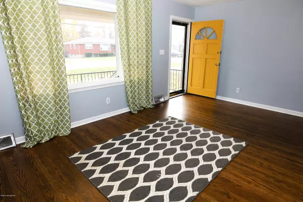 Louisville, KY 40219,4103 Melda Ln